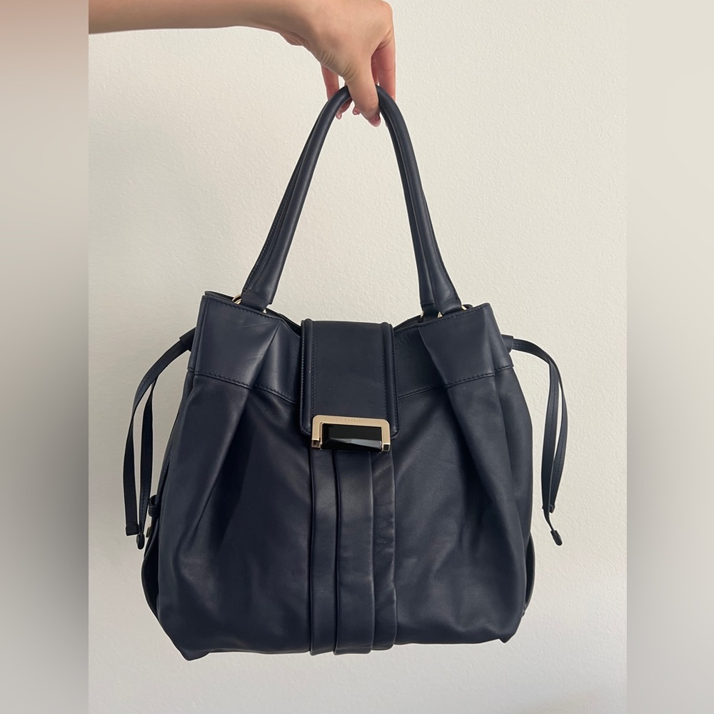Bally Switzerland Dark Lapis Calf Plain Cochi Handbang - Picture 2 of 16